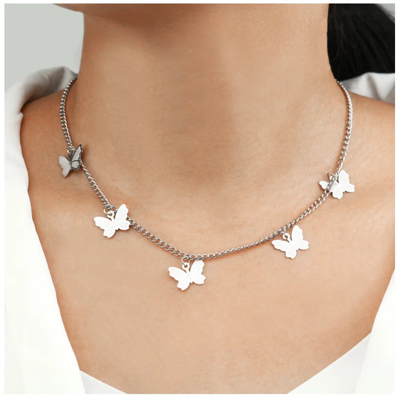 Clavicle Short Punk Gold Silver Color Butterfly Chain Necklace Gothic Jewelry Pendant Women's Girl Gift New Fashion Wholesale