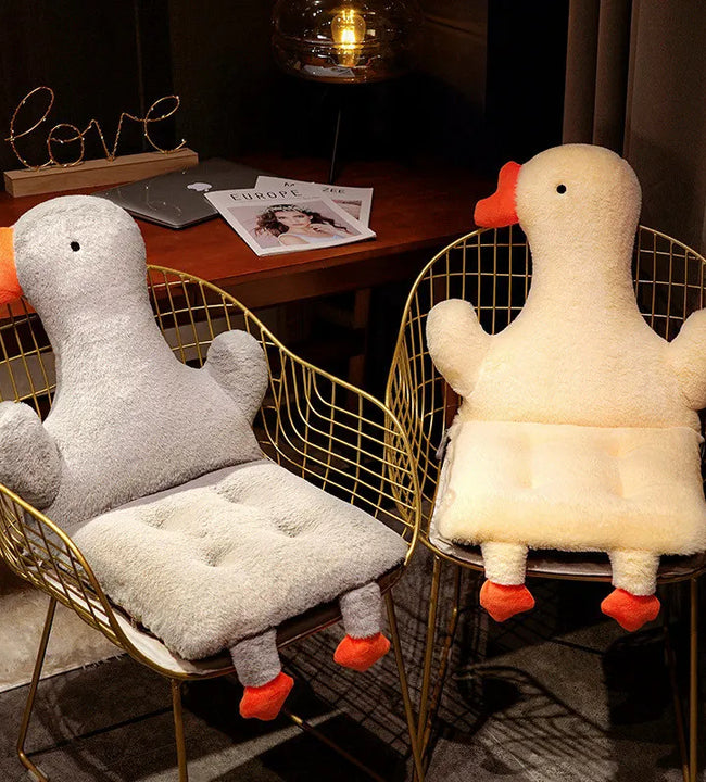 Hot Cute Plush Goose Shaped Seat Cushion Soft Stuffed Animal Goose Throw Pillow Floor Mat Home Office Chair Cushion Winter