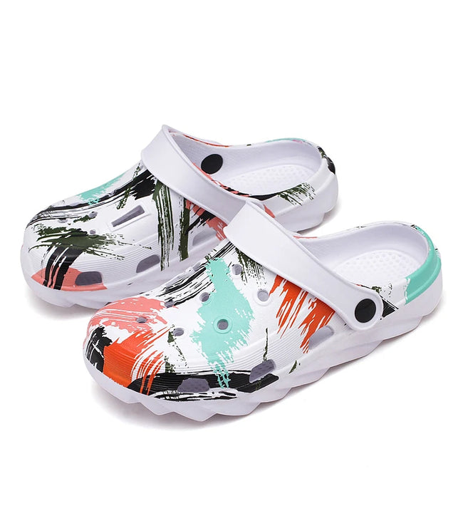 2021 Children Sandals Kids Crocke Summer Boy Girl Hole Shoes EVA Garden For Beach Flat Slip-on Shoes Slippers Water Mules