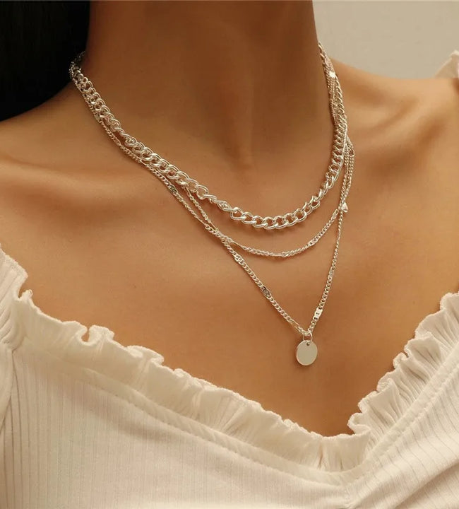 Vintage Necklace on Neck Gold Color Chain Women's Jewelry Layered Accessories Girls Clothing Aesthetic Gift Fashion Pendant 2024