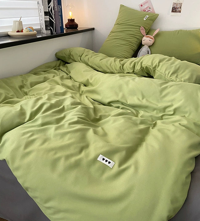 Internet Celebrity Avocado Green Pure Color Trendy Four-Piece Set Scandinavian Quilt Cover Bedspread Color Bed Sheets Three-Piece Set Scandinavian