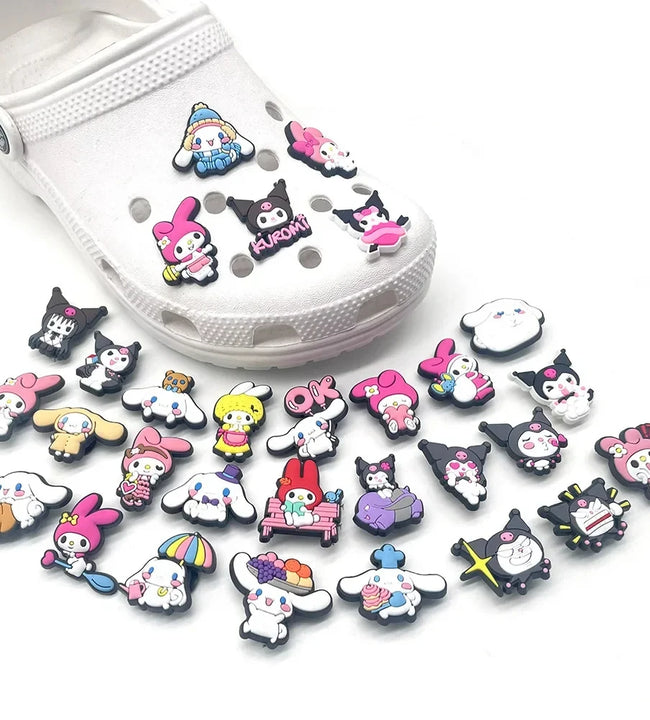 10Pcs Sanrio Shoe Charms Kawaii Hello KittyKuromi Cinnamoroll Melody Shoe Accessories Decration Crocs DIY Sandals for Kids Gifts