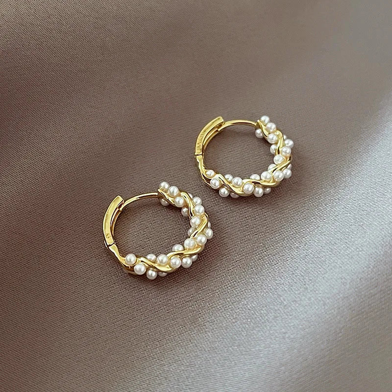 2024 Korean New Simple Temperament Circle Pearl Earrings Fashion Small Versatile Earrings Women's Jewelry