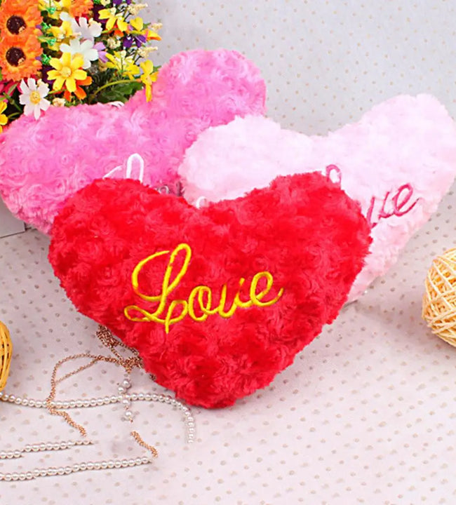 Love Heart Pillow Pp Cotton Filled Pillow Romantic Heart Shaped Plush Love Pillow for Valentine's Day Gift Soft Throw for Sofa