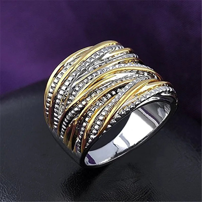 Vintage Thai Silver Color Luxury Women's Ring Creative Wide Fine Imitation Moonstone Ring Fashion Line Ring Jewelry Accessories