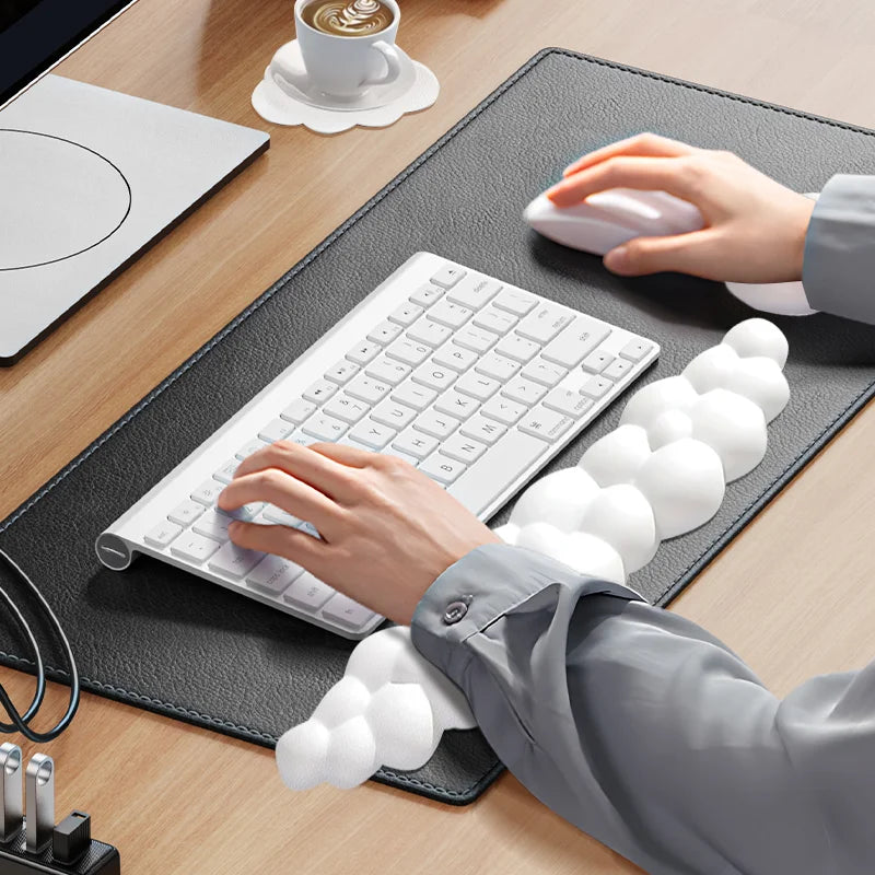 Keyboard Wrist Rest Cloud-shape Rubber Desk Mat Memory Foam Palm Rest Wrist Support Pad With Anti-Skid Office Accessories