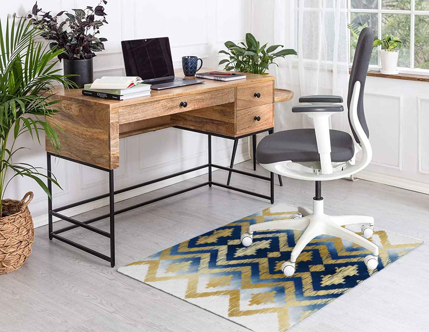 BlueGold Chevron Low Pile Area Rug