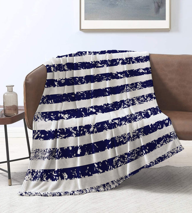 Lineas Nautica Velvet Blanket